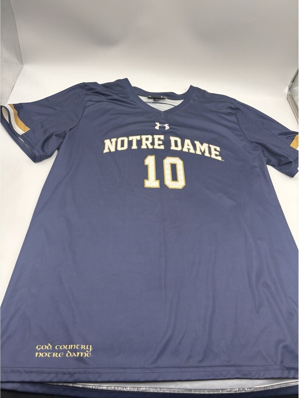 Under Armour Notre Dame  Soccer Jersey Size L